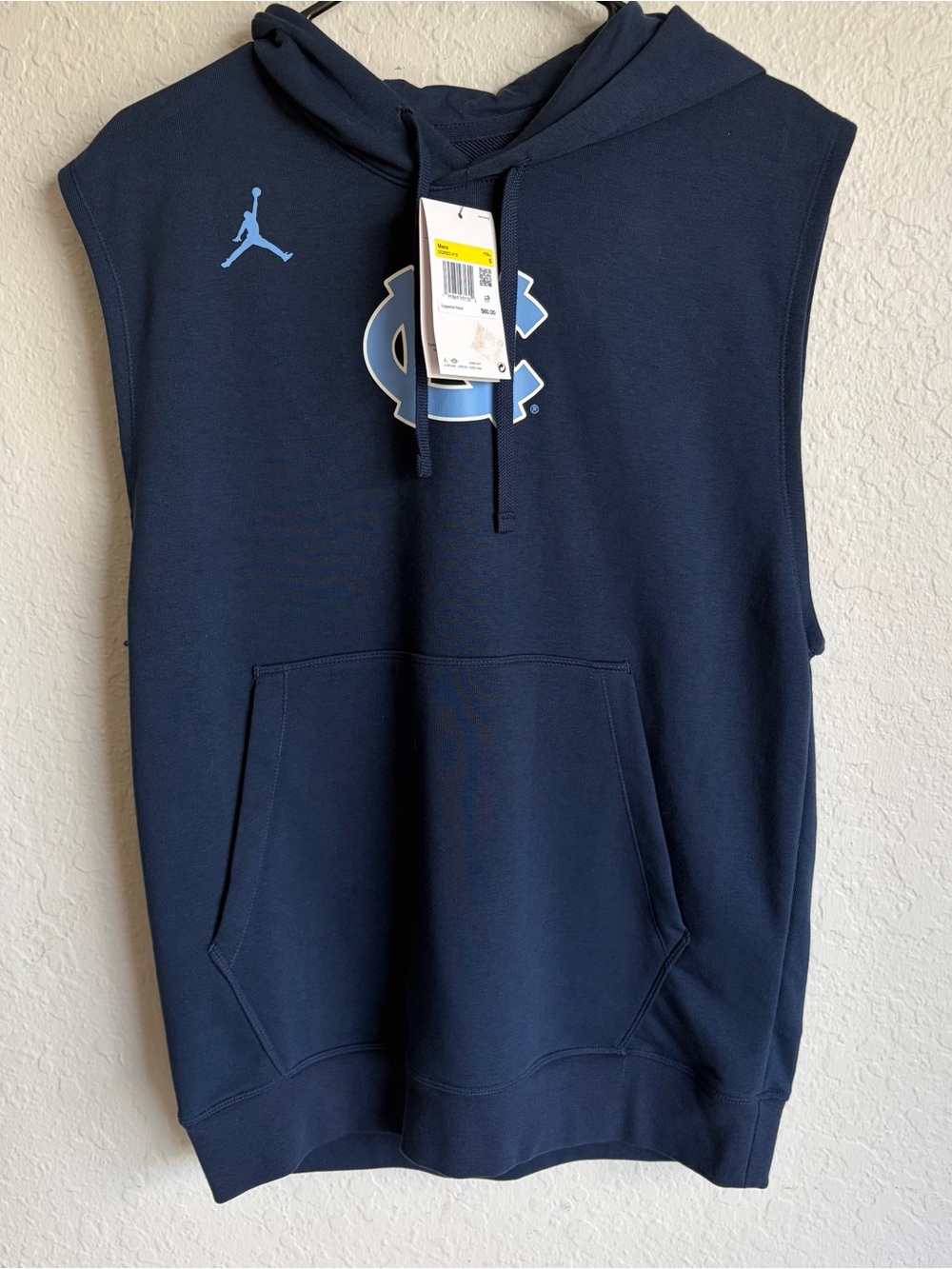 North Carolina Tar Heels Hoodie Men Small Blue Jordan Sleeveless Pullover NWT